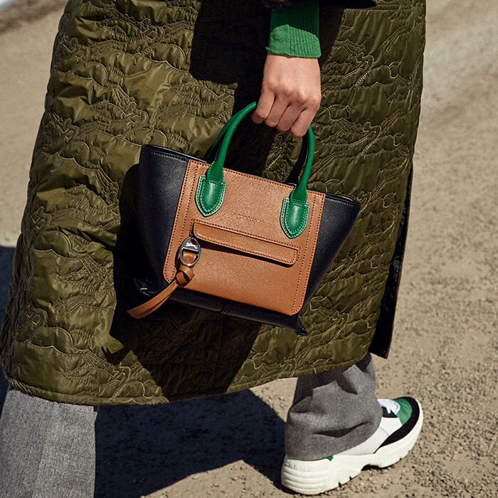 Longchamp sale outlet online