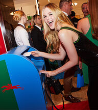 Longchamp-x-Robert Indiana