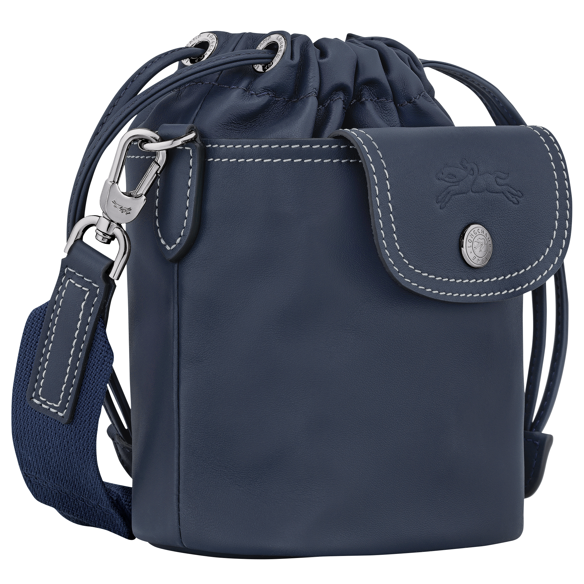 Bucket bag XS, Navy - View 3 of
6 - zoom in Le Pliage Xtra Bucket bag XS, Navy