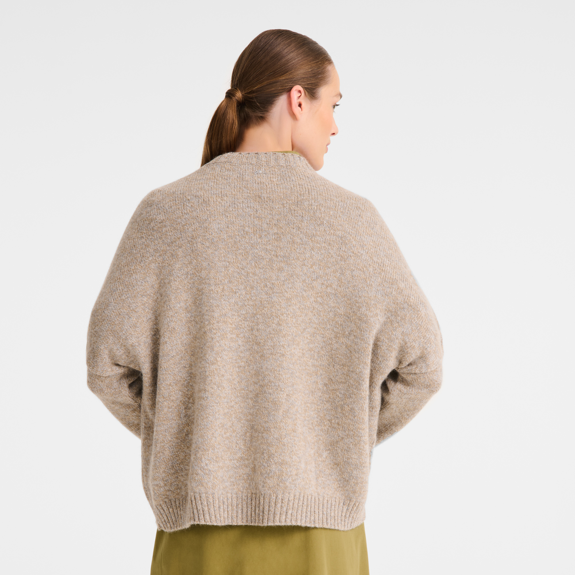 null Sweater, Sand