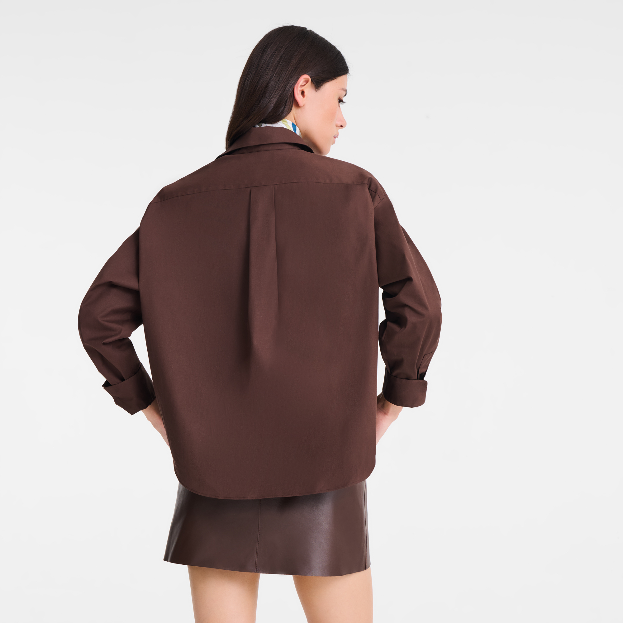 null Camisa, Chocolate