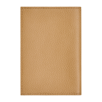 Le Foulonn&eacute; Passport cover , Biscuit - Leather