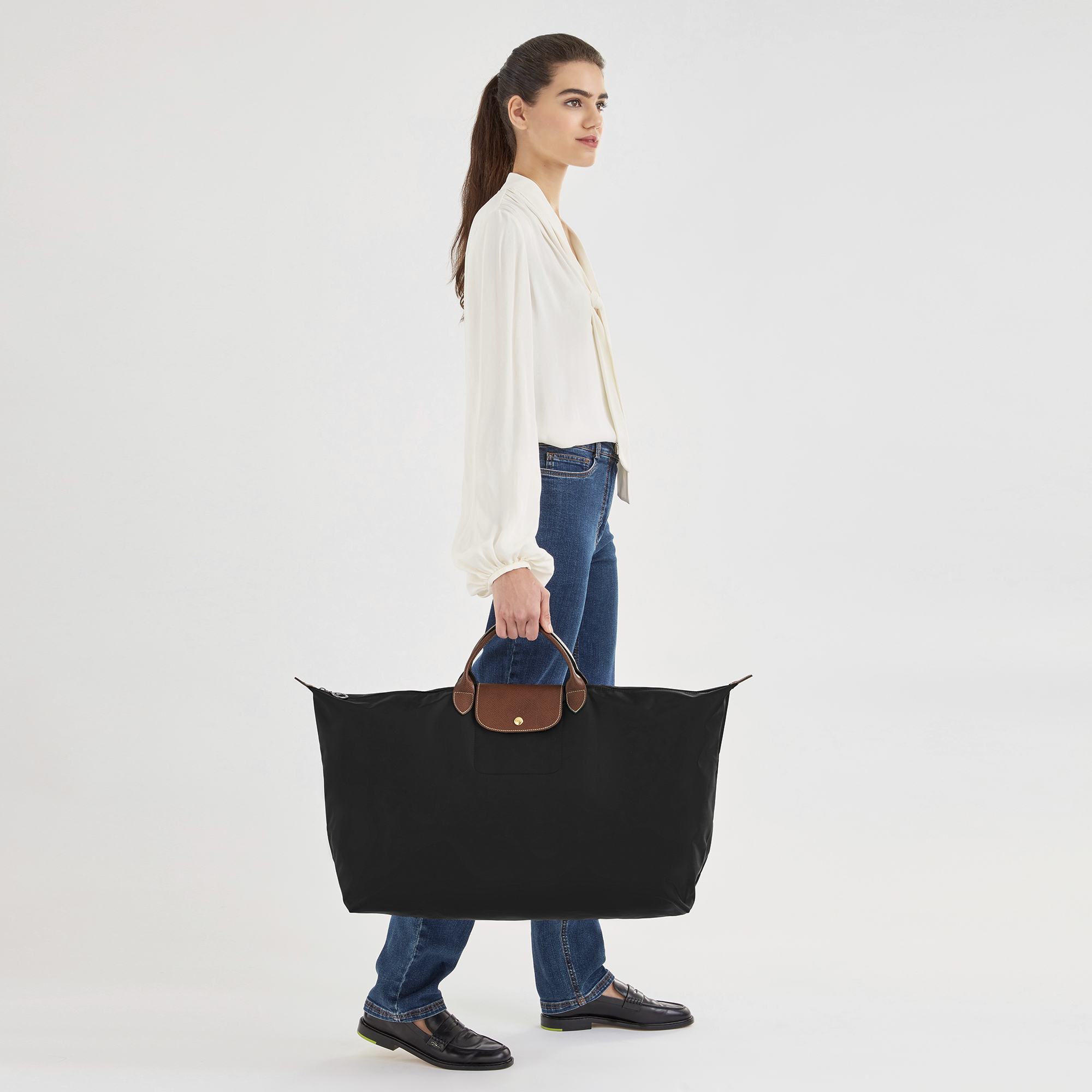 longchamp le pilage black