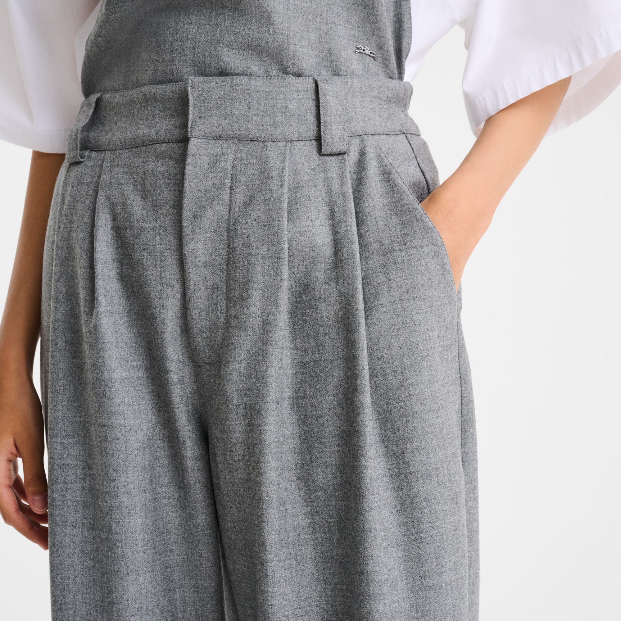 null Pantalones, Gris