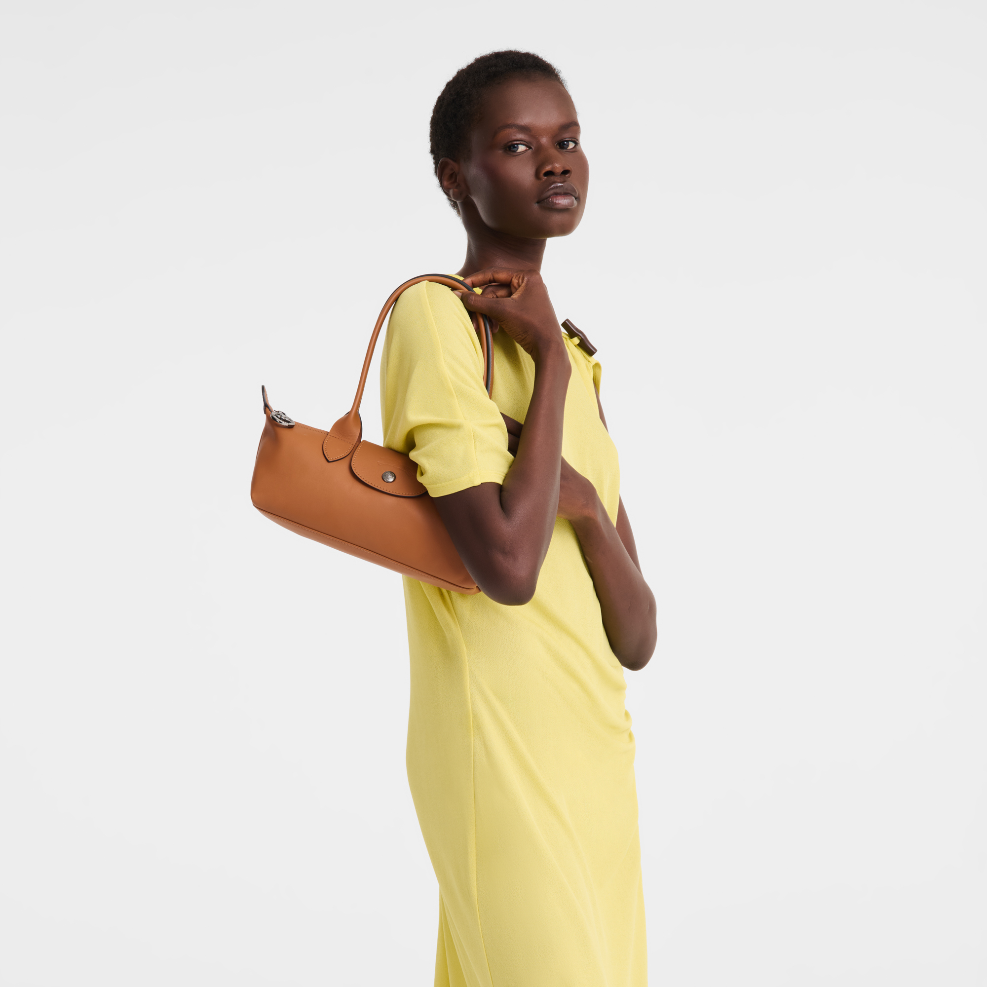 Le Pliage Xtra M Shoulder bag Cashew - Leather | Longchamp CA