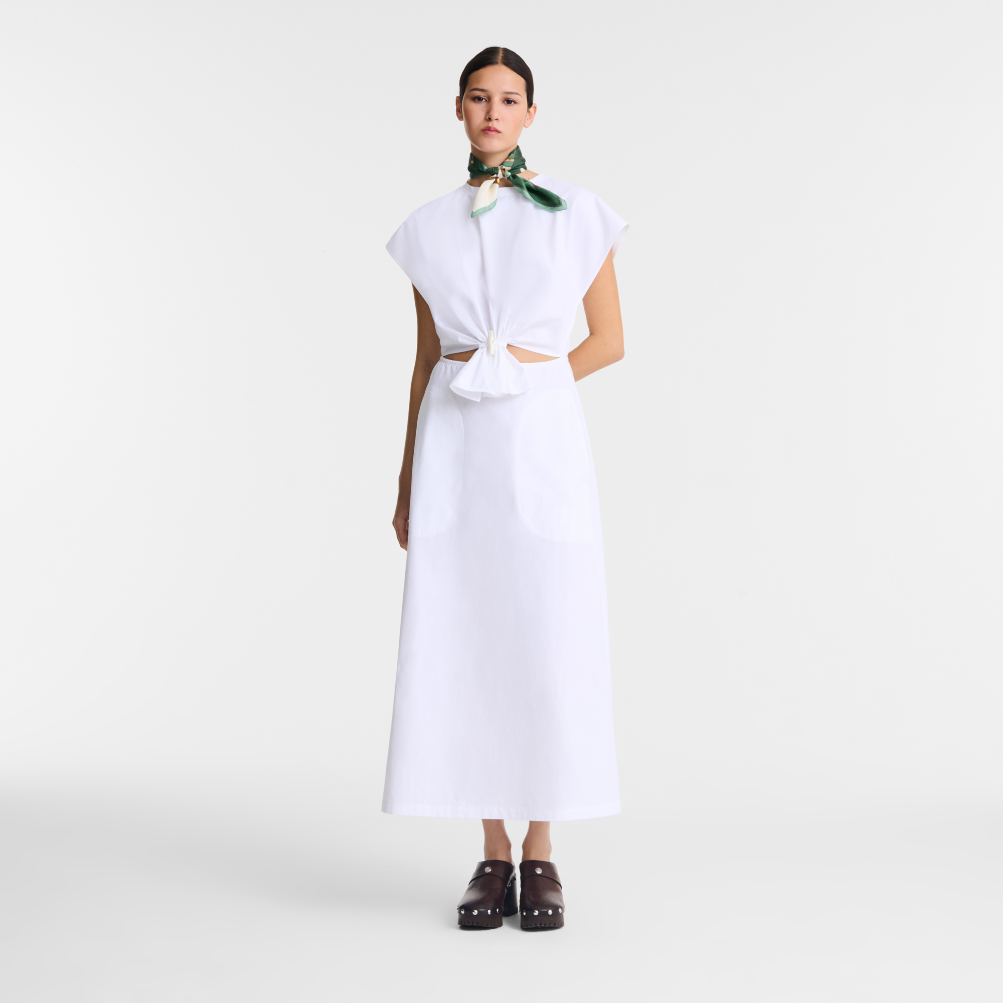 Kleid, Weiss - Ansicht 2 von
5 - Zoom vergrößern null Kleid, Weiss