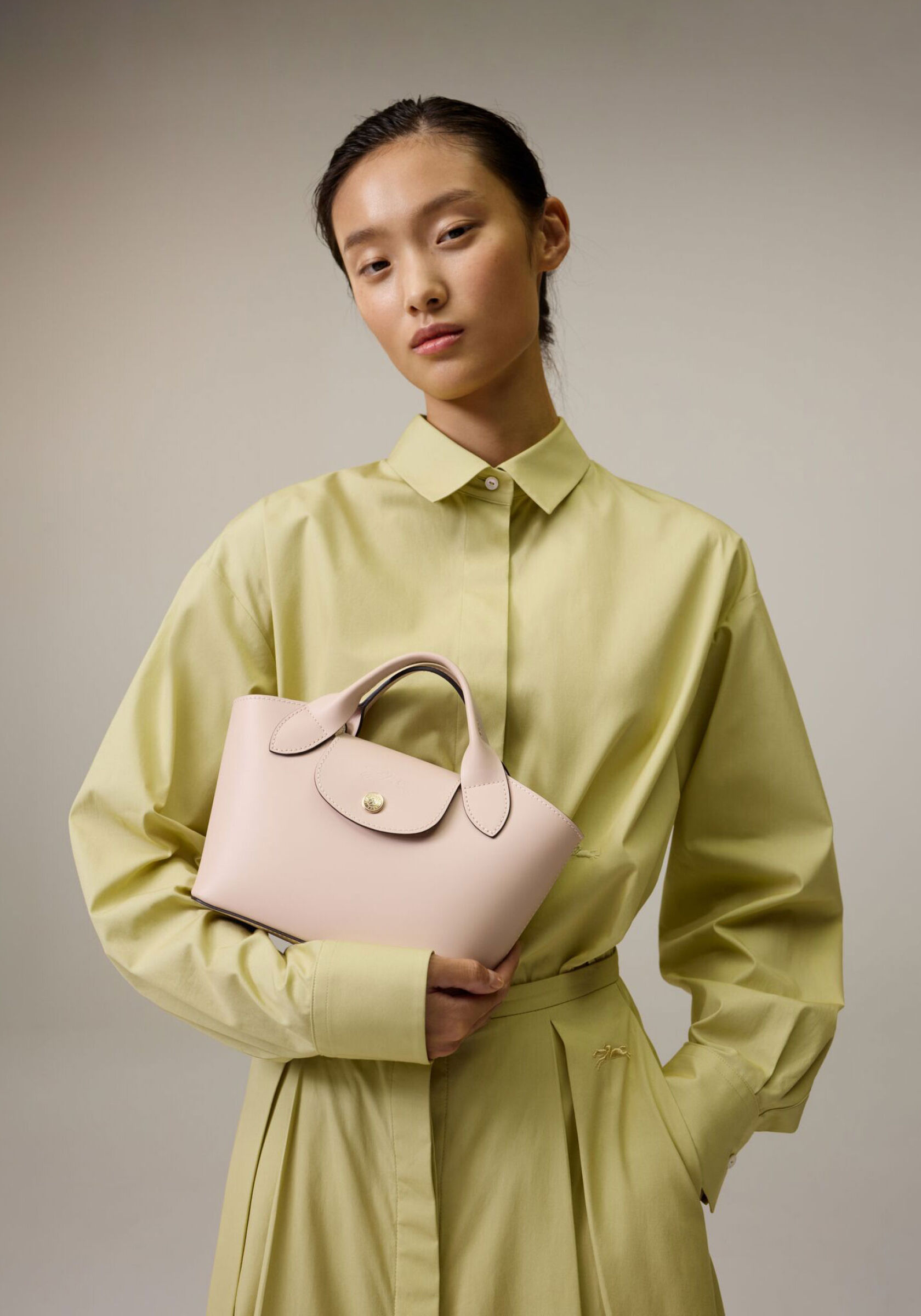 2026年春夏コレクション - LOOK 20 | Longchamp JP