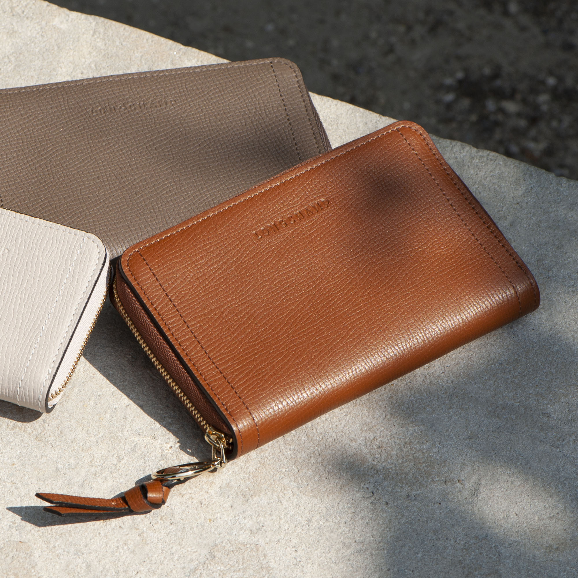 longchamp compact wallet