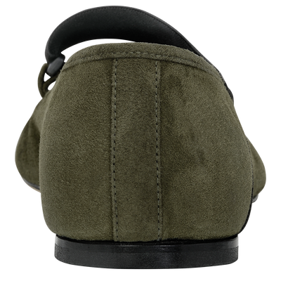 Energy Ballerinas, Khaki