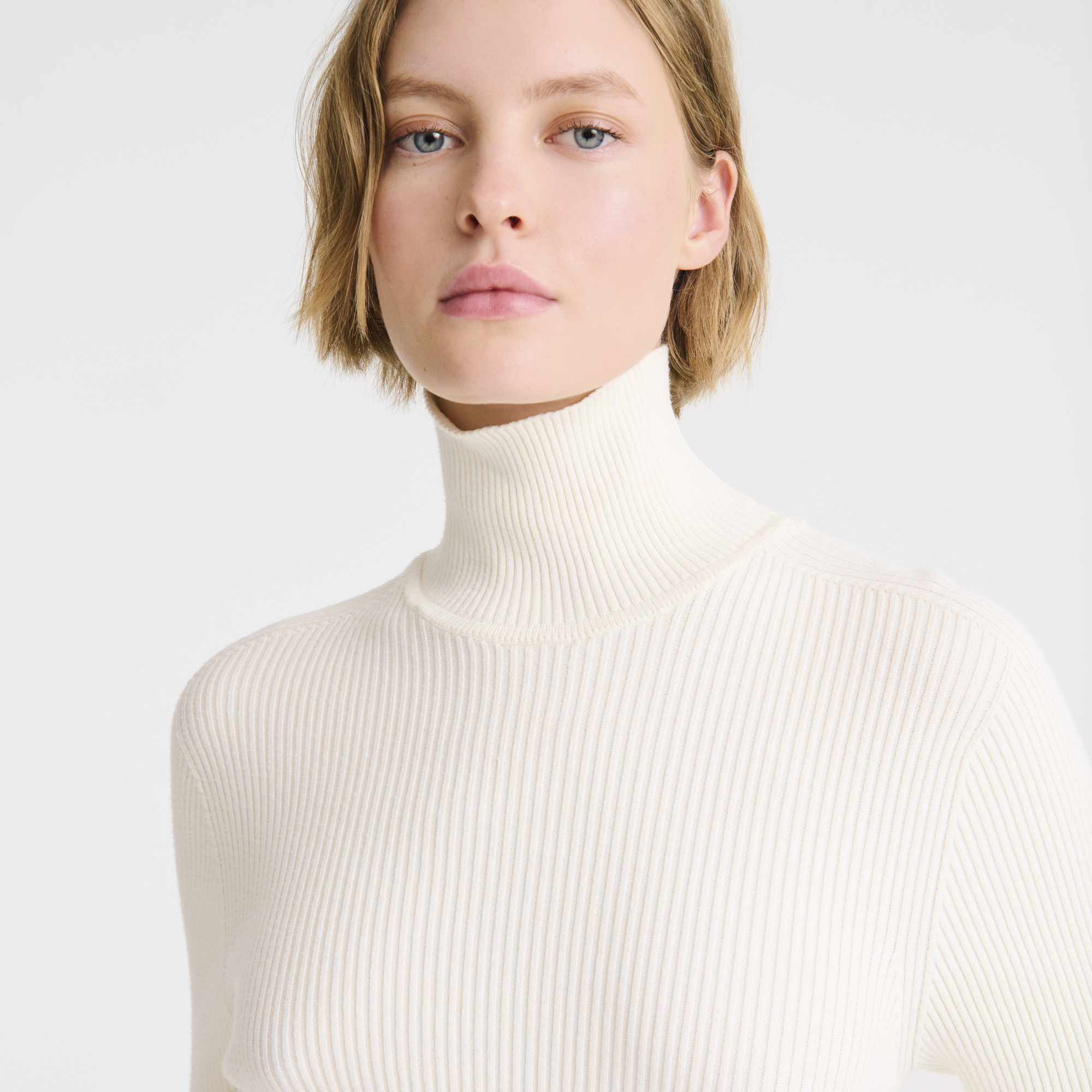 null High collar fitted jumper, Ecru