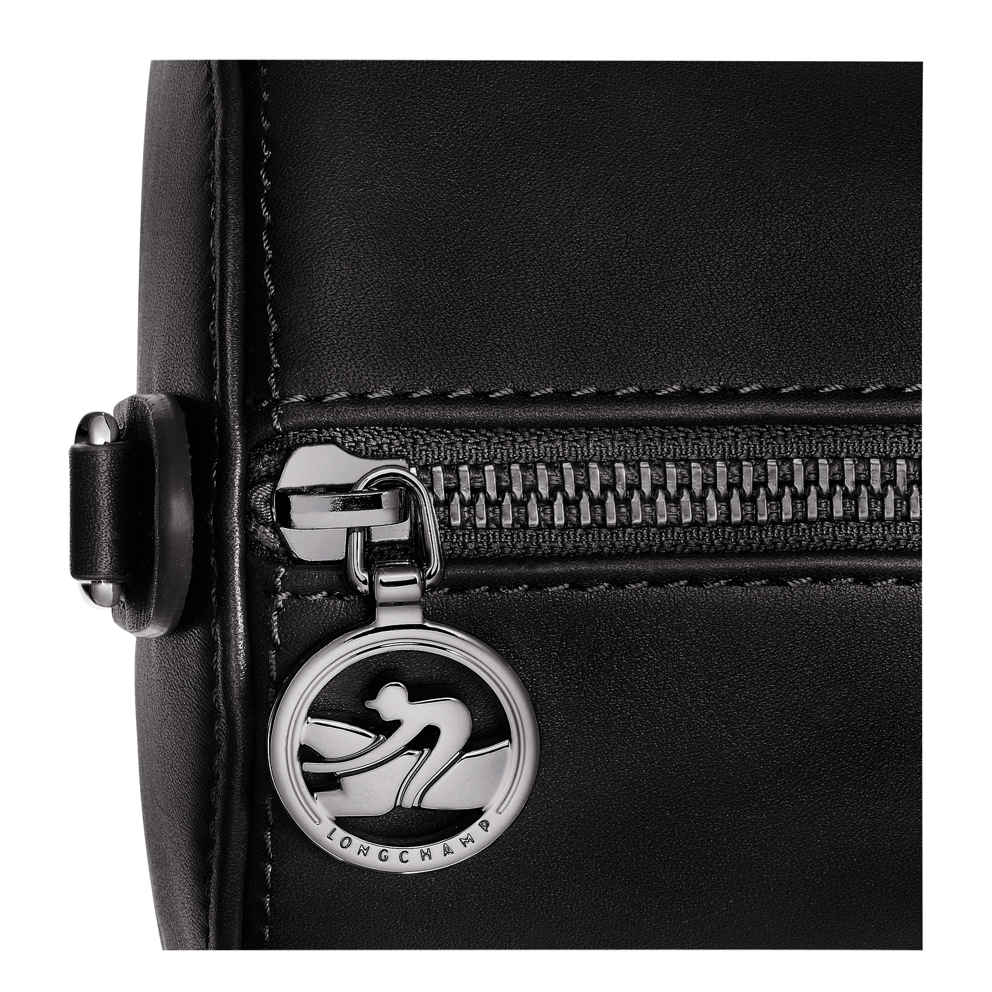 Daylong Handbag M, Black