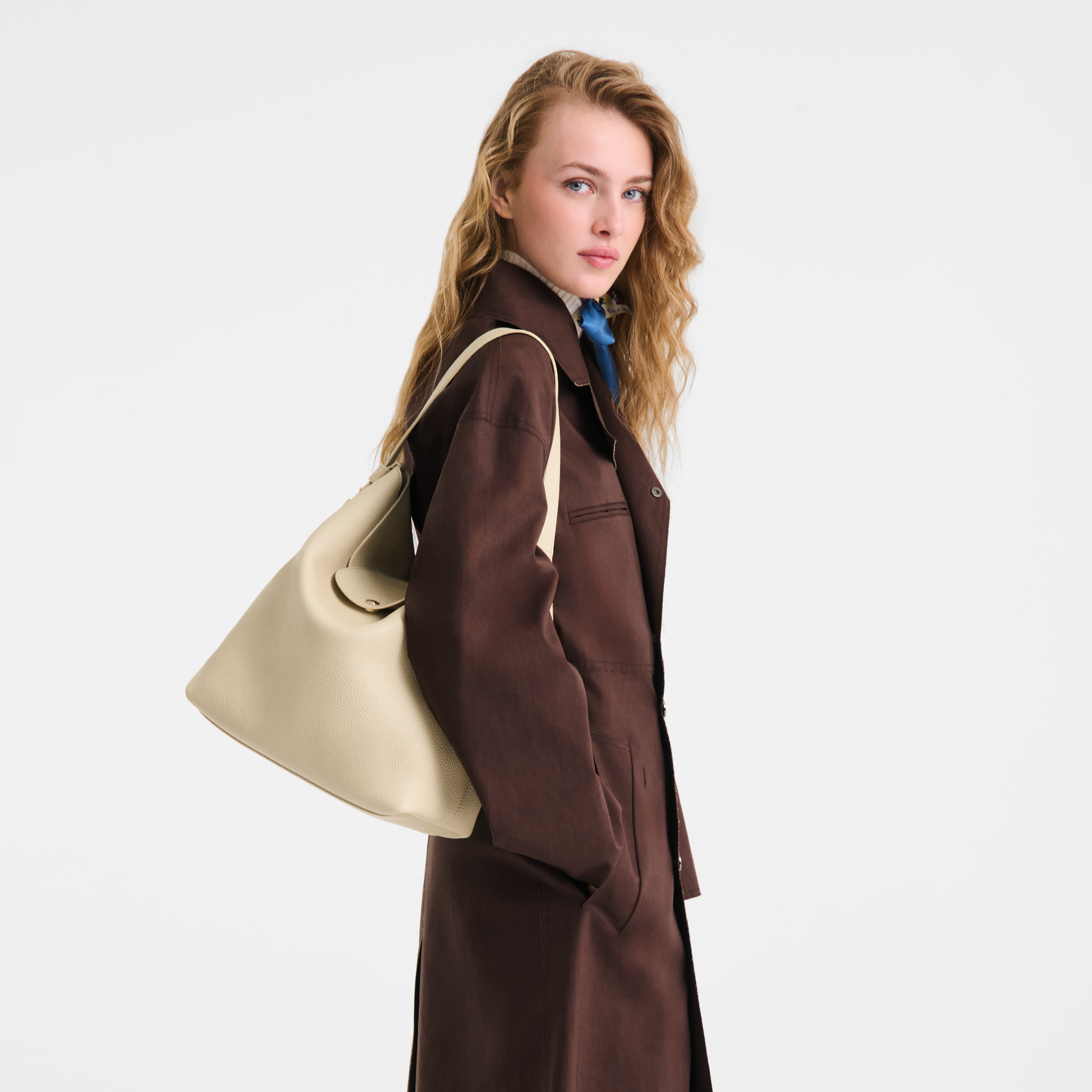 Le Cadence Shoulder bag L, Vanilla