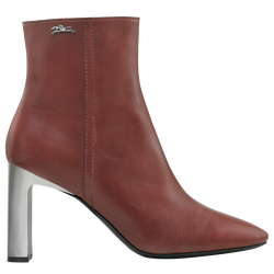 High heel low boots