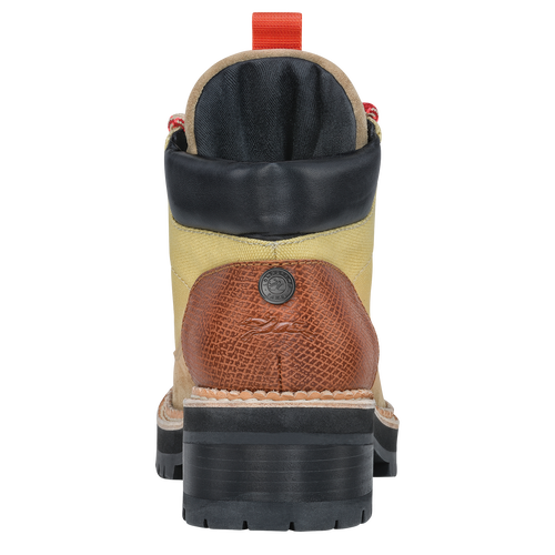 Kollektion Frühjahr/Sommer 2023 Niedrige Stiefel, Beige