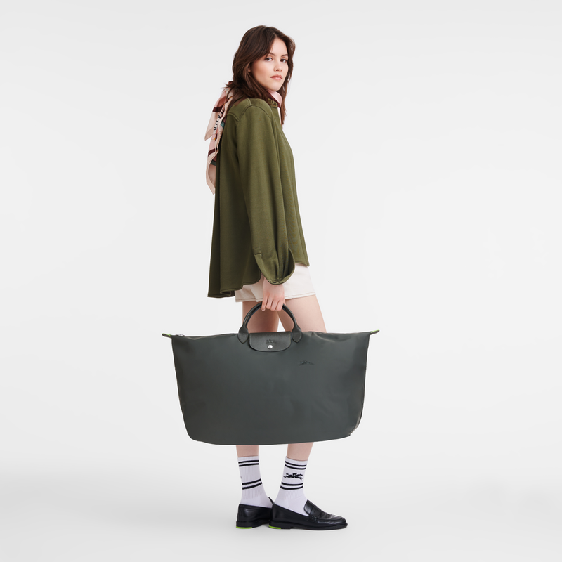 Le Pliage Green M Travel bag , Graphite - Recycled canvas  - View 2 of  7