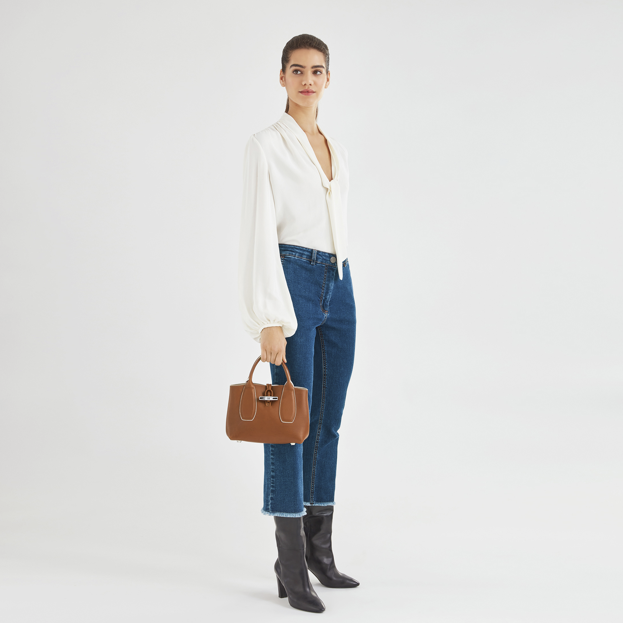 Handbag S, Cognac - View 2 of
7 - zoom in Roseau Handbag S, Cognac