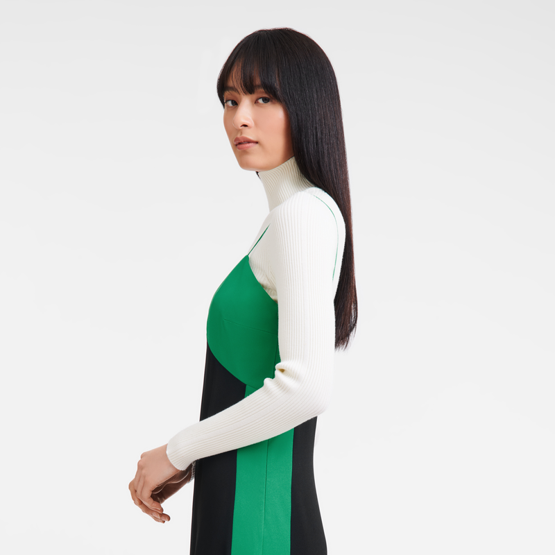 Robe longue en crepe fluide on sale