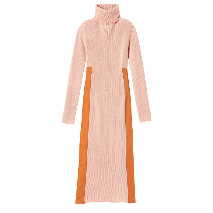 2022 가을겨울 컬렉션 롱 니트 드레스, 페일 핑크