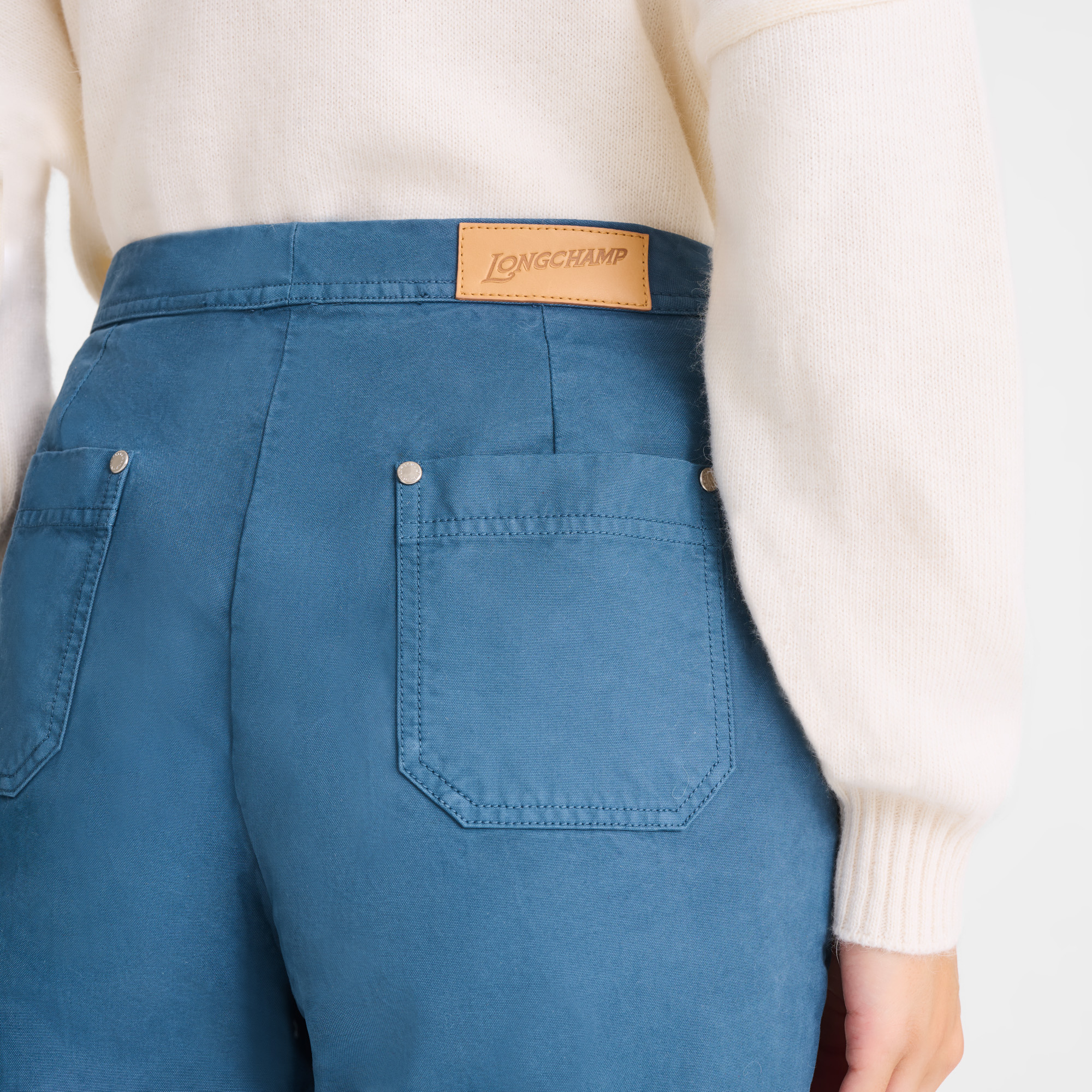 null Hose, Schiefergrau