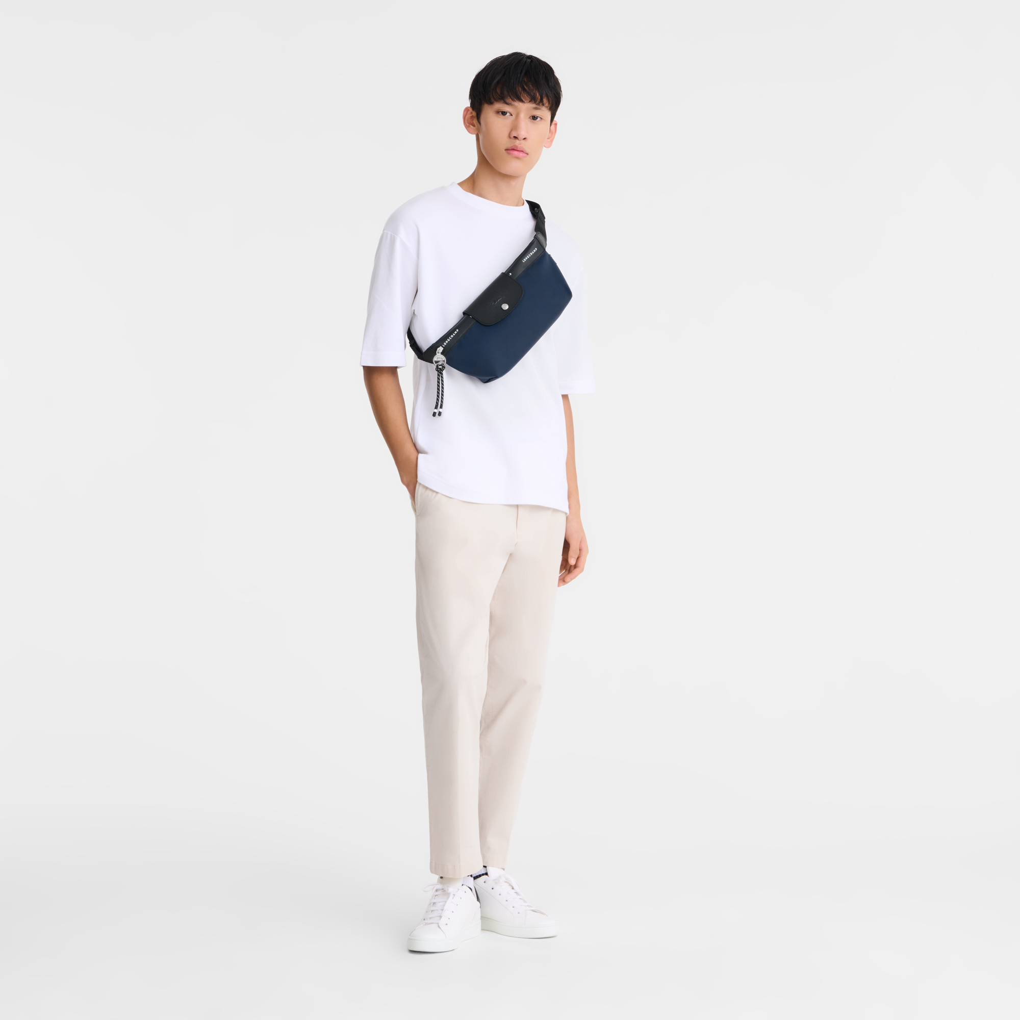 Belt bag M, Navy - View 2 of
6 - zoom in Le Pliage Collection Belt bag M, Navy