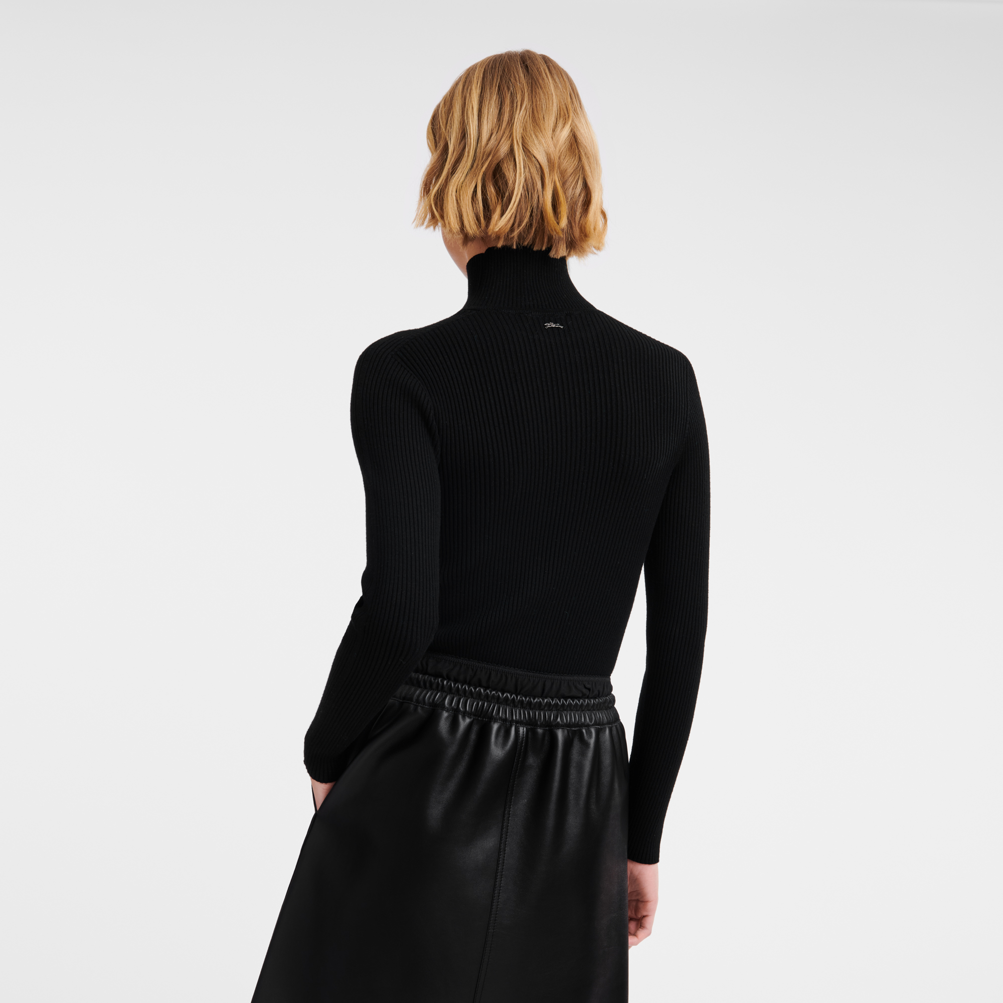 null High collar fitted jumper, Black