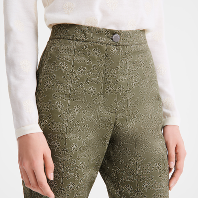 null Trousers, Laurel
