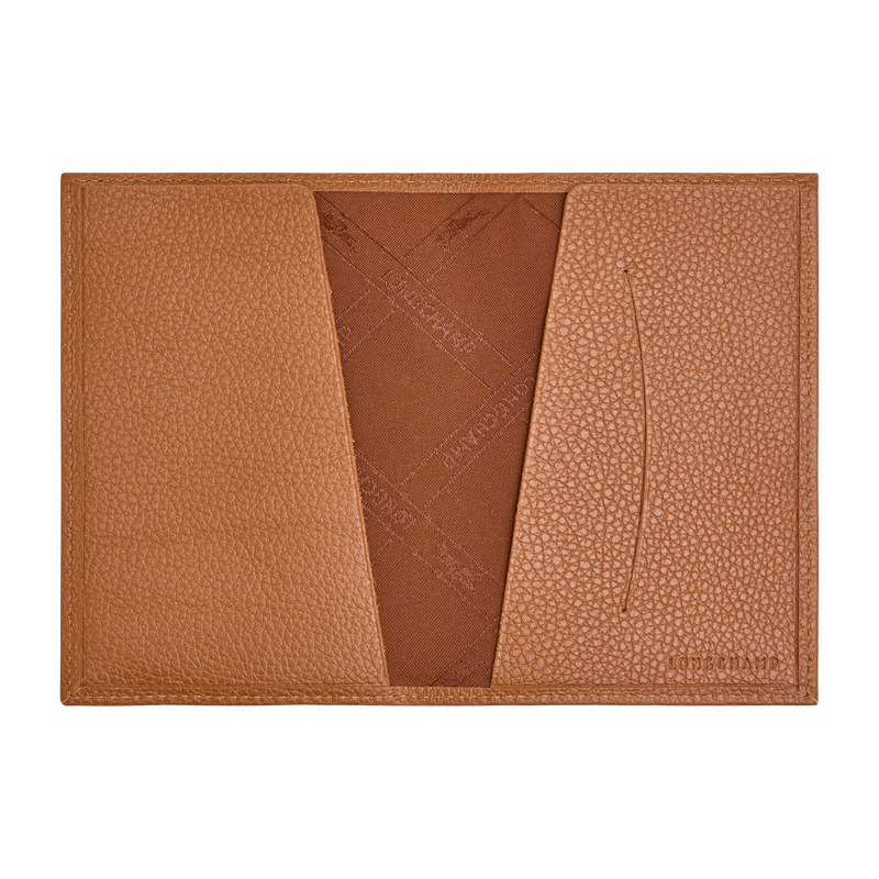 Le Foulonn&eacute; Passport cover , Caramel - Leather  - View 3 of 3