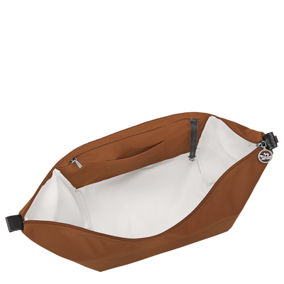 Le Slouchy Sac porté épaule M, Cognac