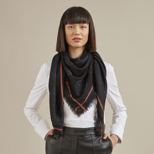 Spring/Summer Collection 2022 Shawl, Black
