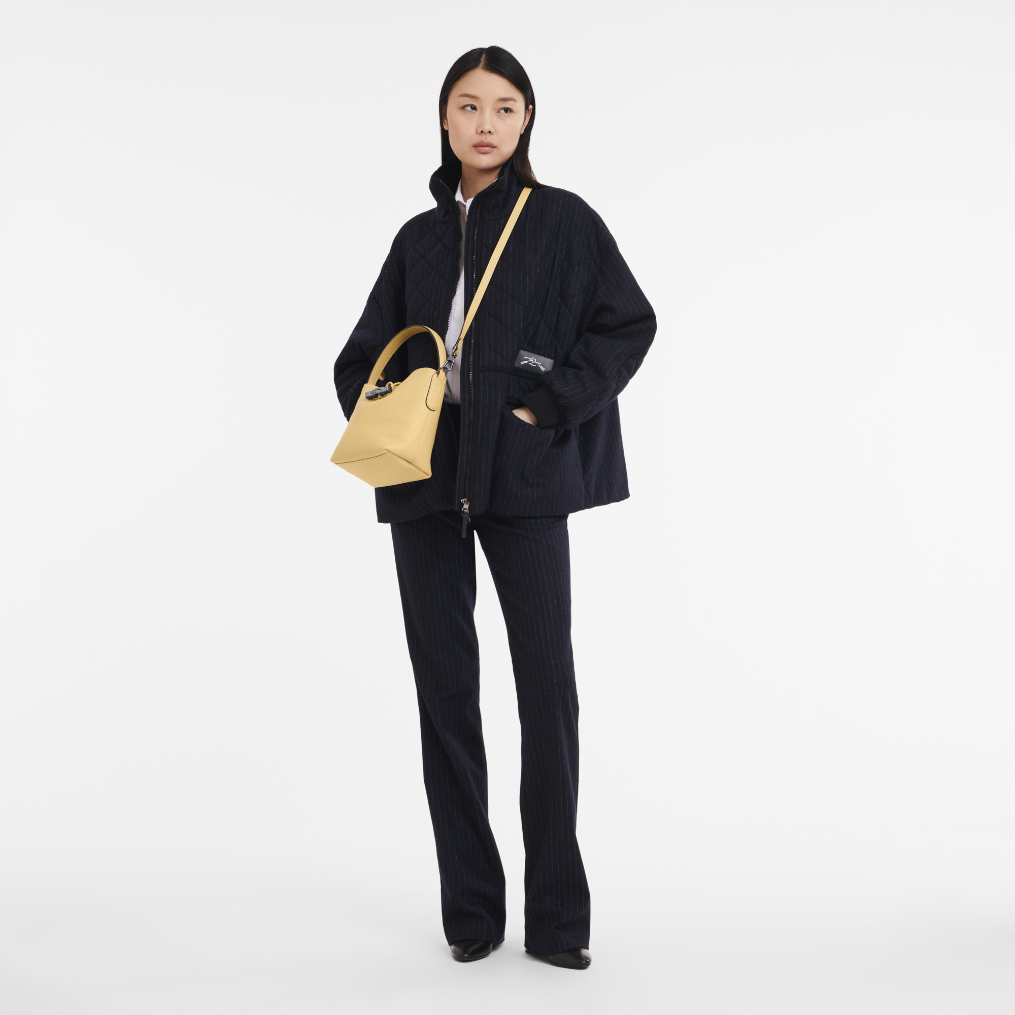 Roseau Essential XS Bucket bag Wheat Leather (10159968A81) Longchamp CA