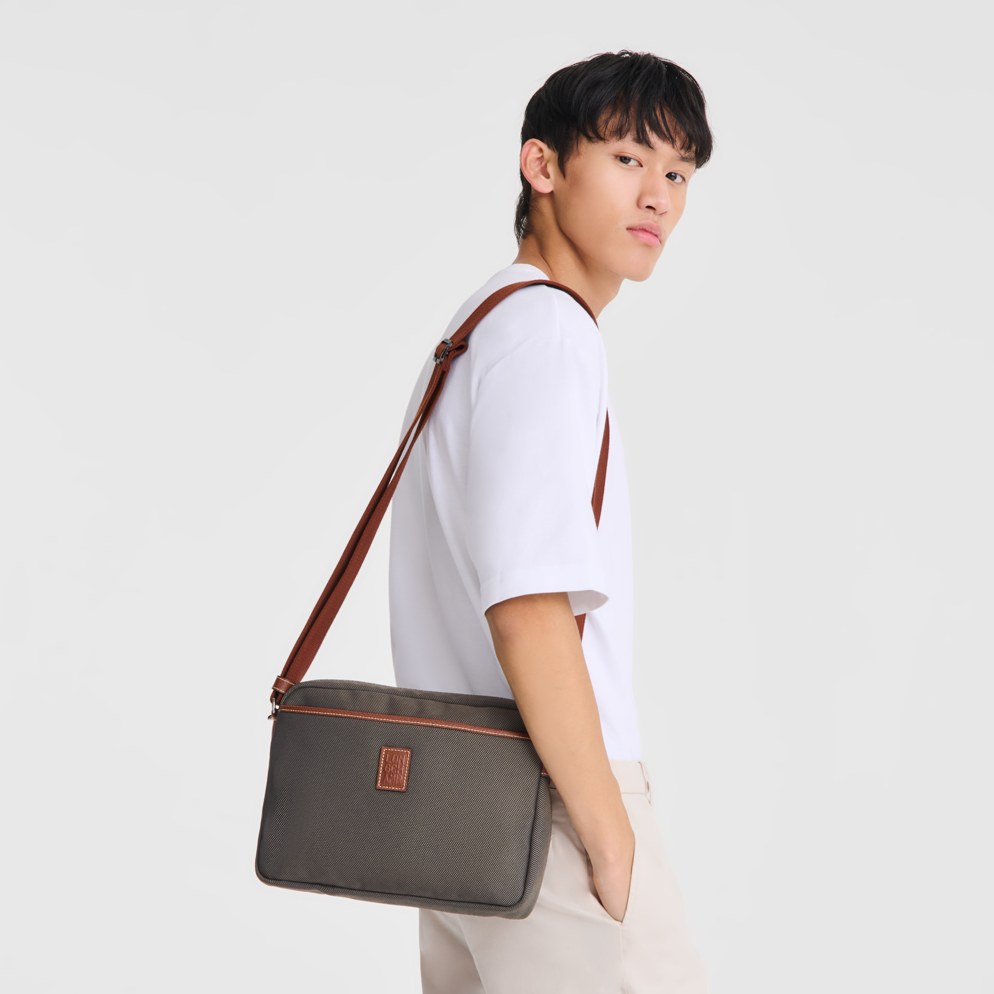 Boxford M Camera bag Brown - Recycled canvas | Longchamp CA Boxford M Camera bag Brown - Recycled canvas | Longchamp CA