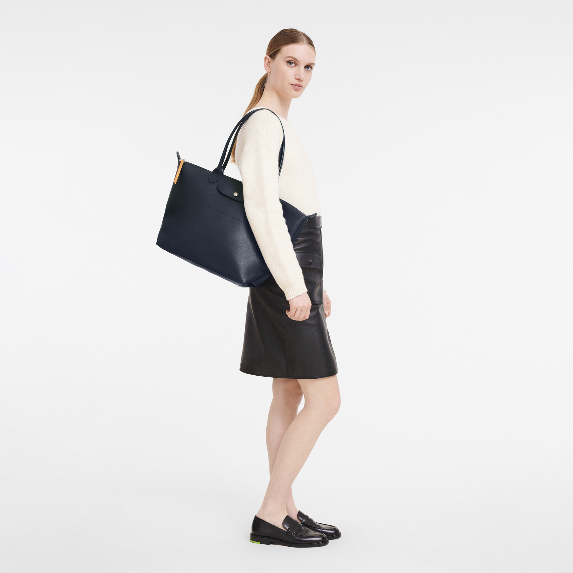 Women’s Lacoste Anna Reversible Vertical Tote with Pouch