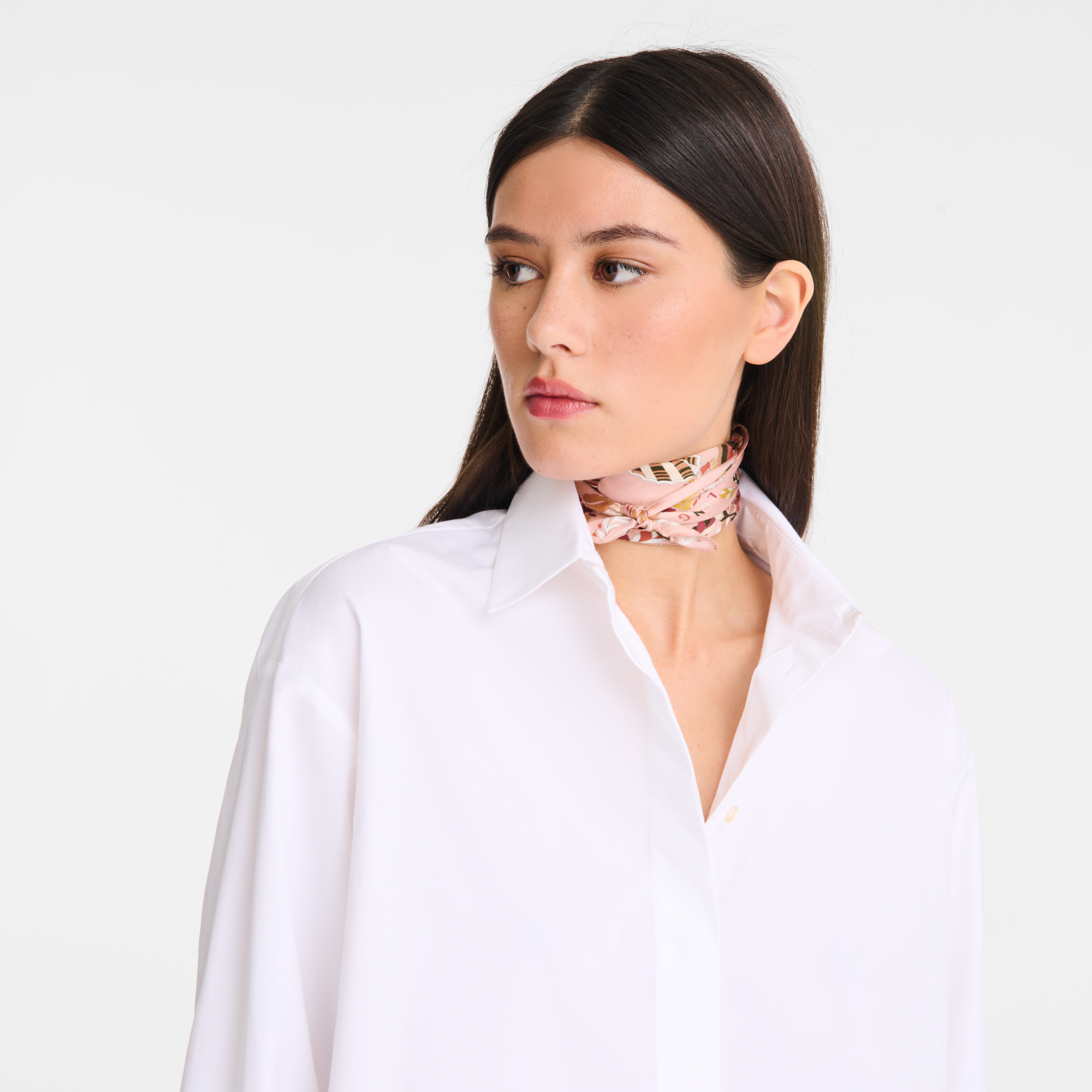 Forêt Longchamp シルクスカーフ50 ピンクティー - シルク | ロンシャン JP Forêt Longchamp シルクスカーフ50 ピンクティー - シルク | ロンシャン JP