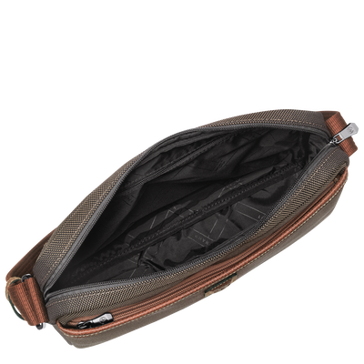 Boxford Cameratas M, Bruin