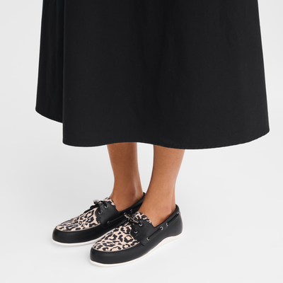 Longboat Loafer, Black/Beige