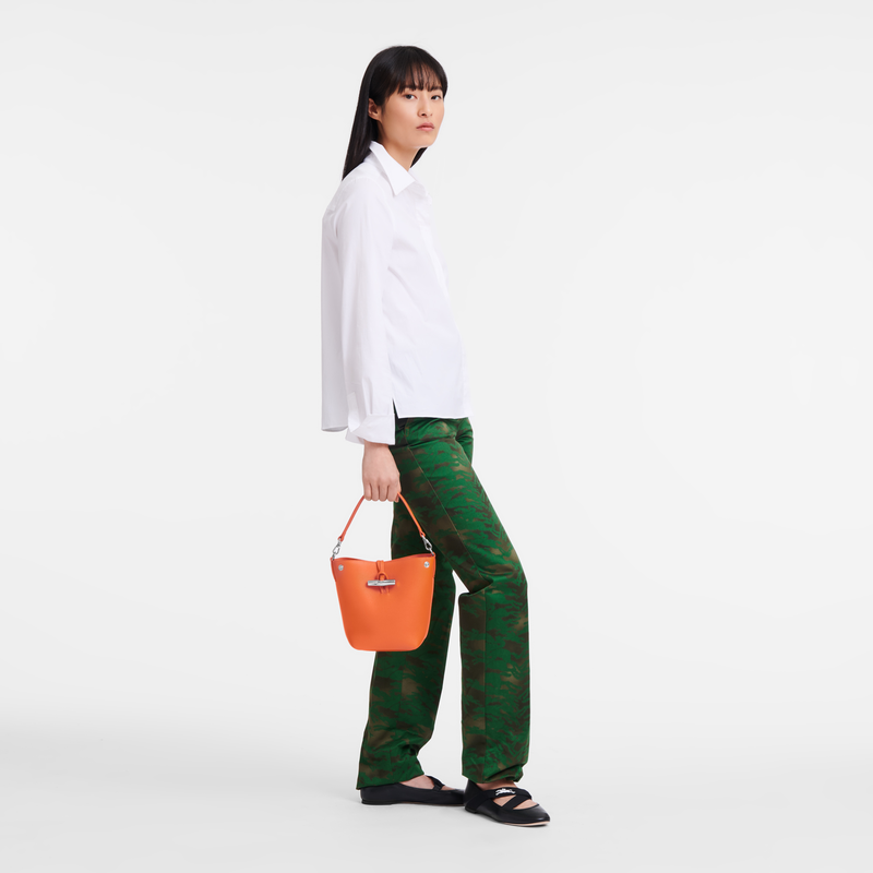 Orange bucket bag 2025