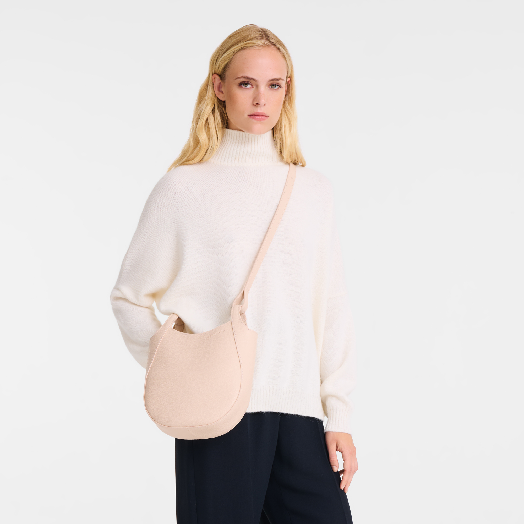 Le Foulonn&eacute; Crossbody-Tasche S, Creme