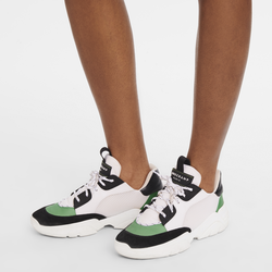 Sneaker