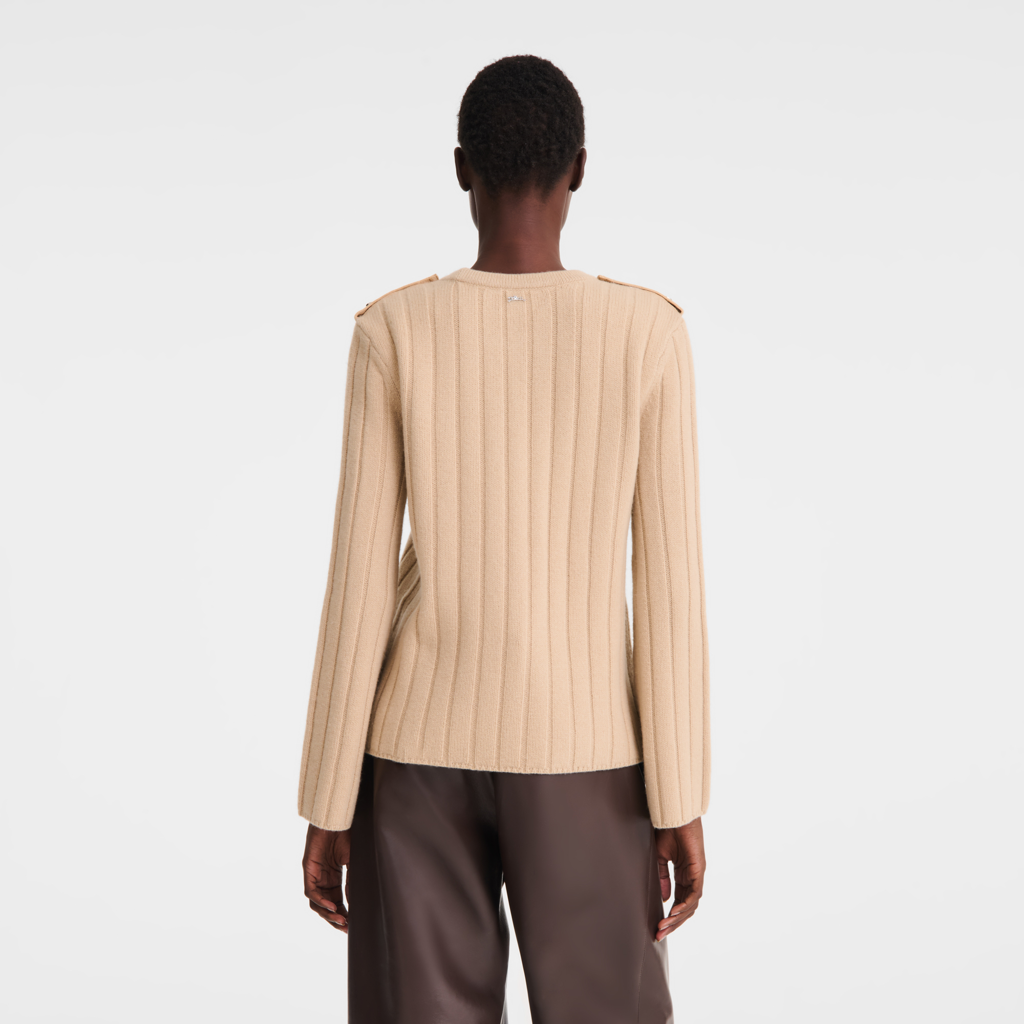 null Sweater, Sand