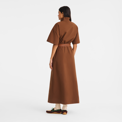 null Vestido, Caf&eacute;