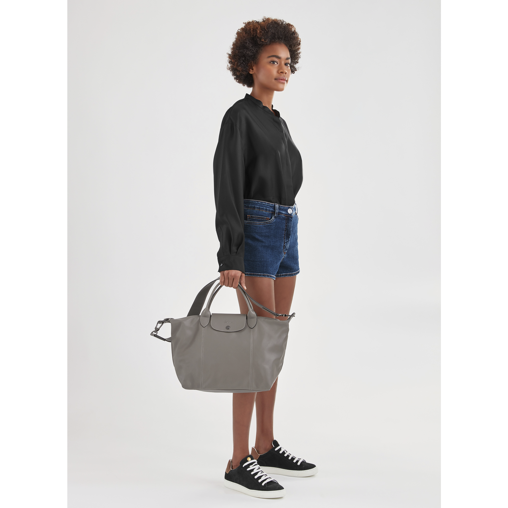 longchamp cuir pebble