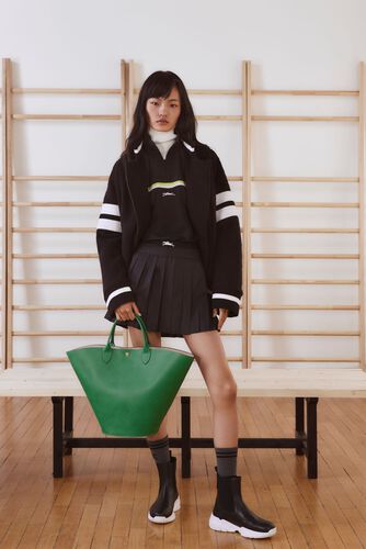 LOOKBOOK FW24 - LOOK 3 | Longchamp JP