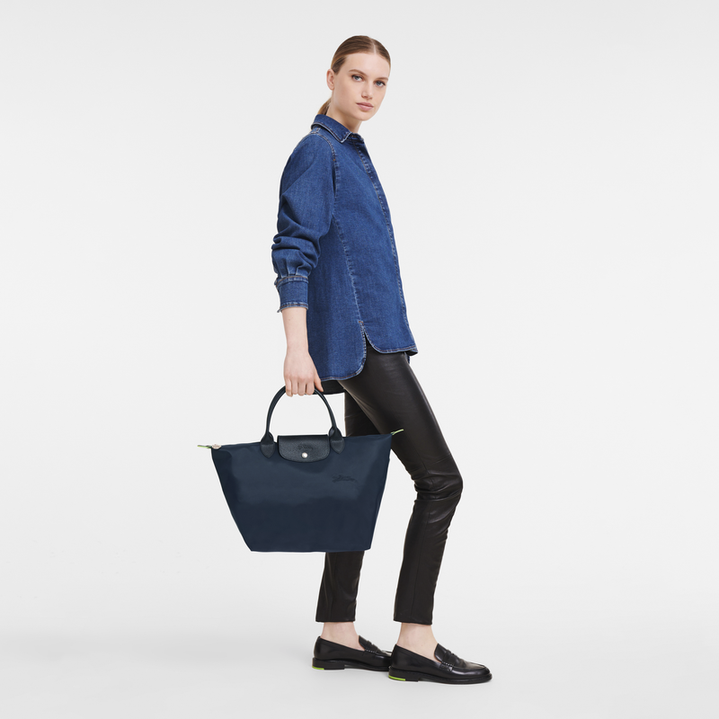 Le Pliage Green M Handbag , Navy - Recycled canvas  - View 2 of 5