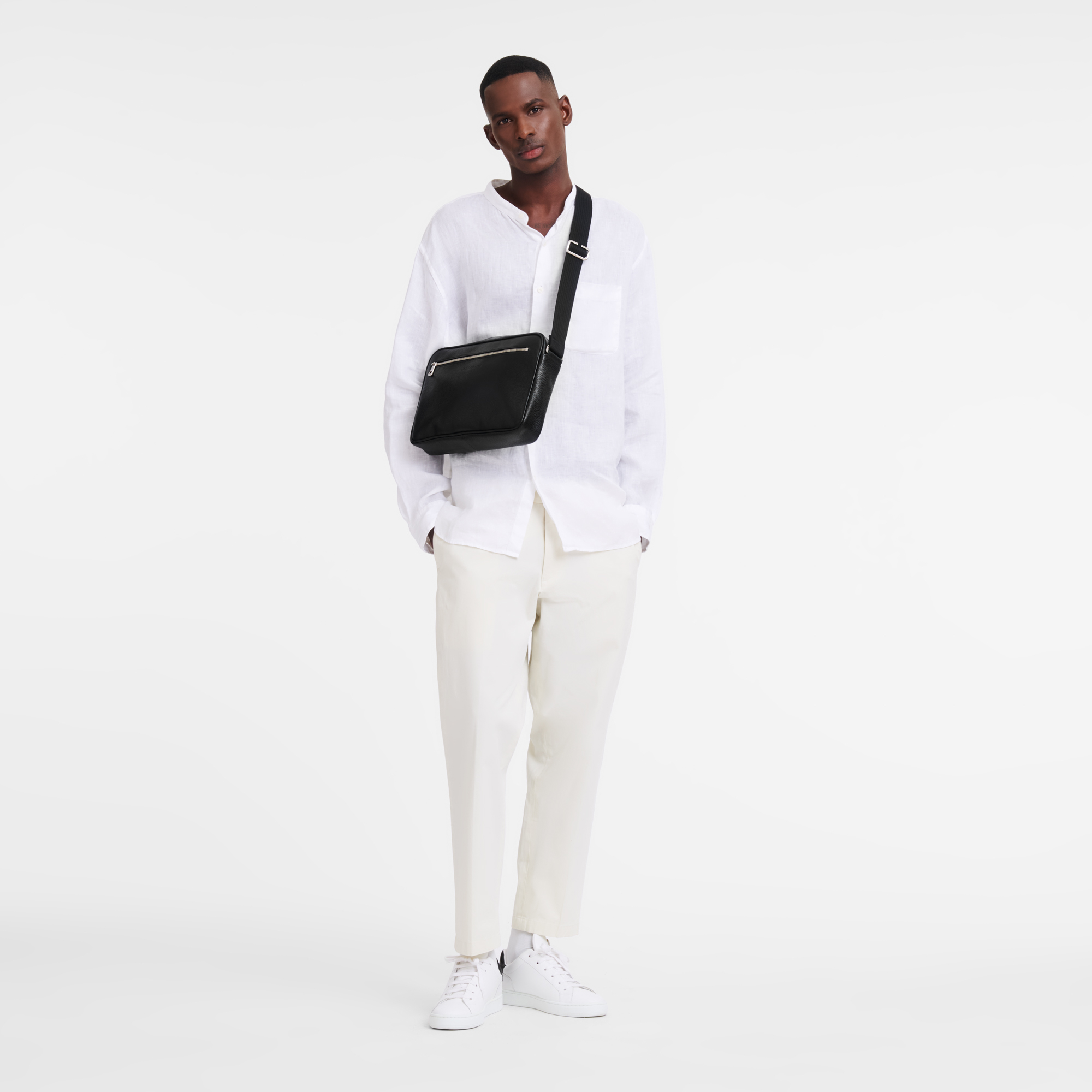 Le Foulonn&eacute; Camera bag M, Black