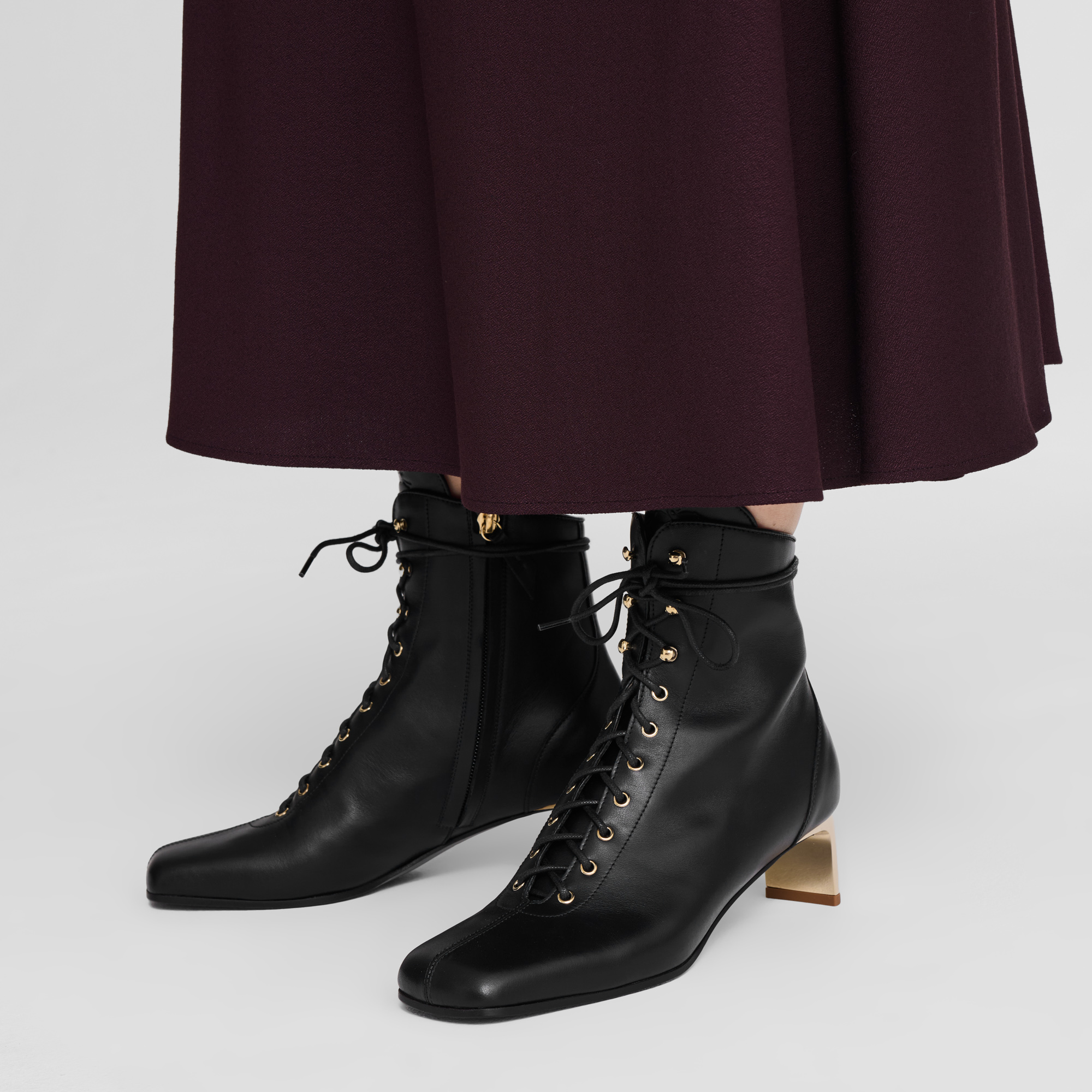 La Patineuse High heel low boots, Black