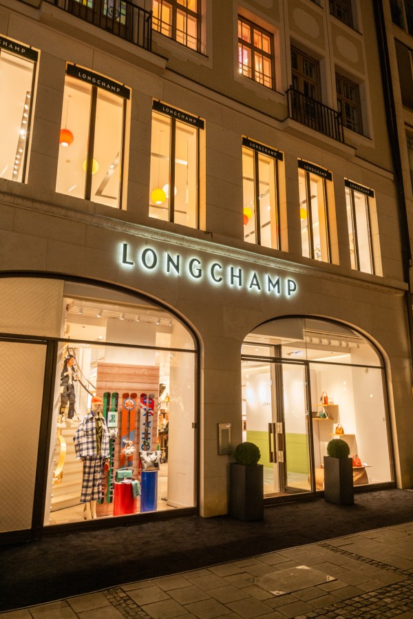 Longchamp Flagship Store Munich