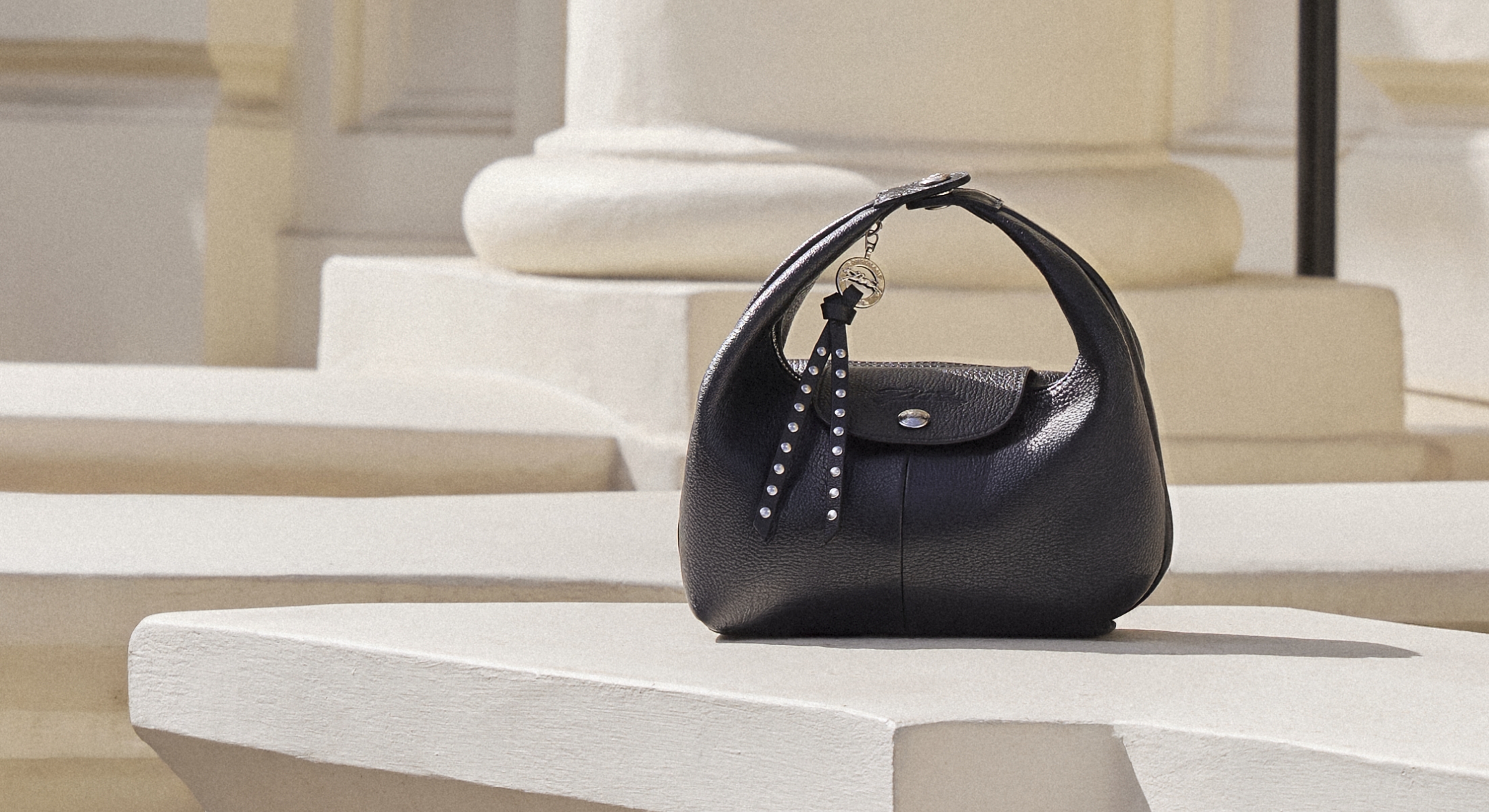 【中古】 ロンシャン LONGCHAMP トートバッグ ハンドバッグ レッド レザー 07HA248 並行輸入 ロンシャン LONGCHAMP トートバッグ バッグ ハンドバッグ L