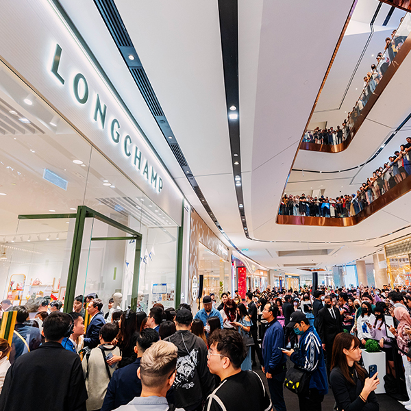 Longchamp at outlet