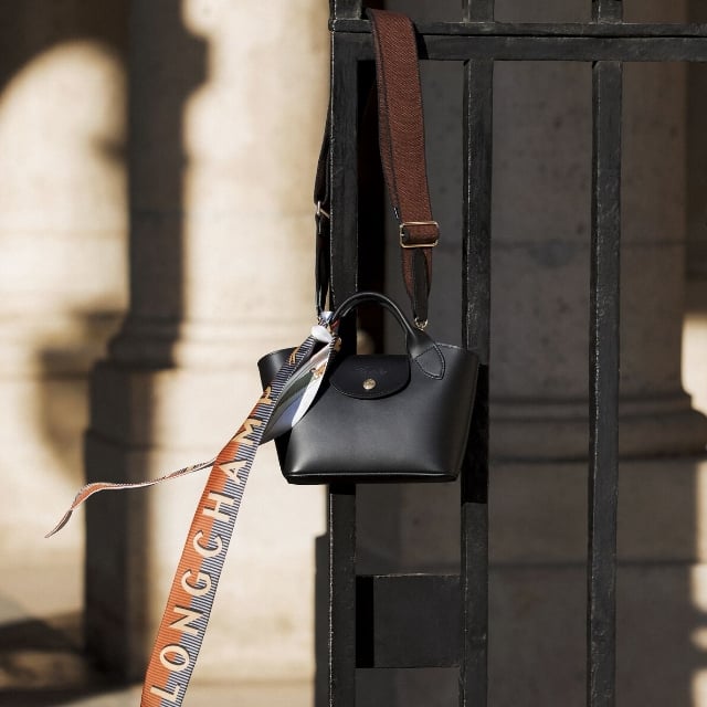 Accessorize your bags | Longchamp