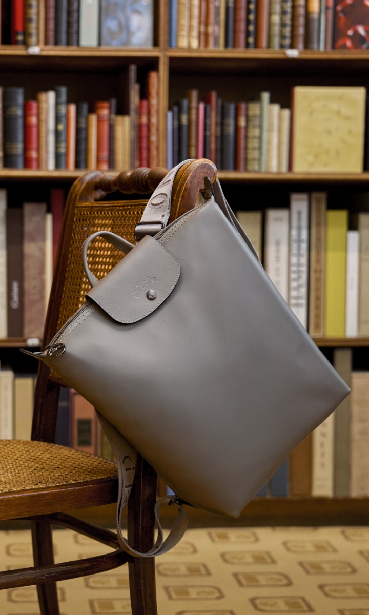longchamp-bags-men